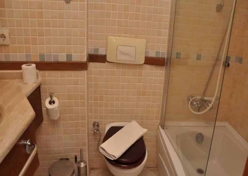 Liona Butikhan Beach